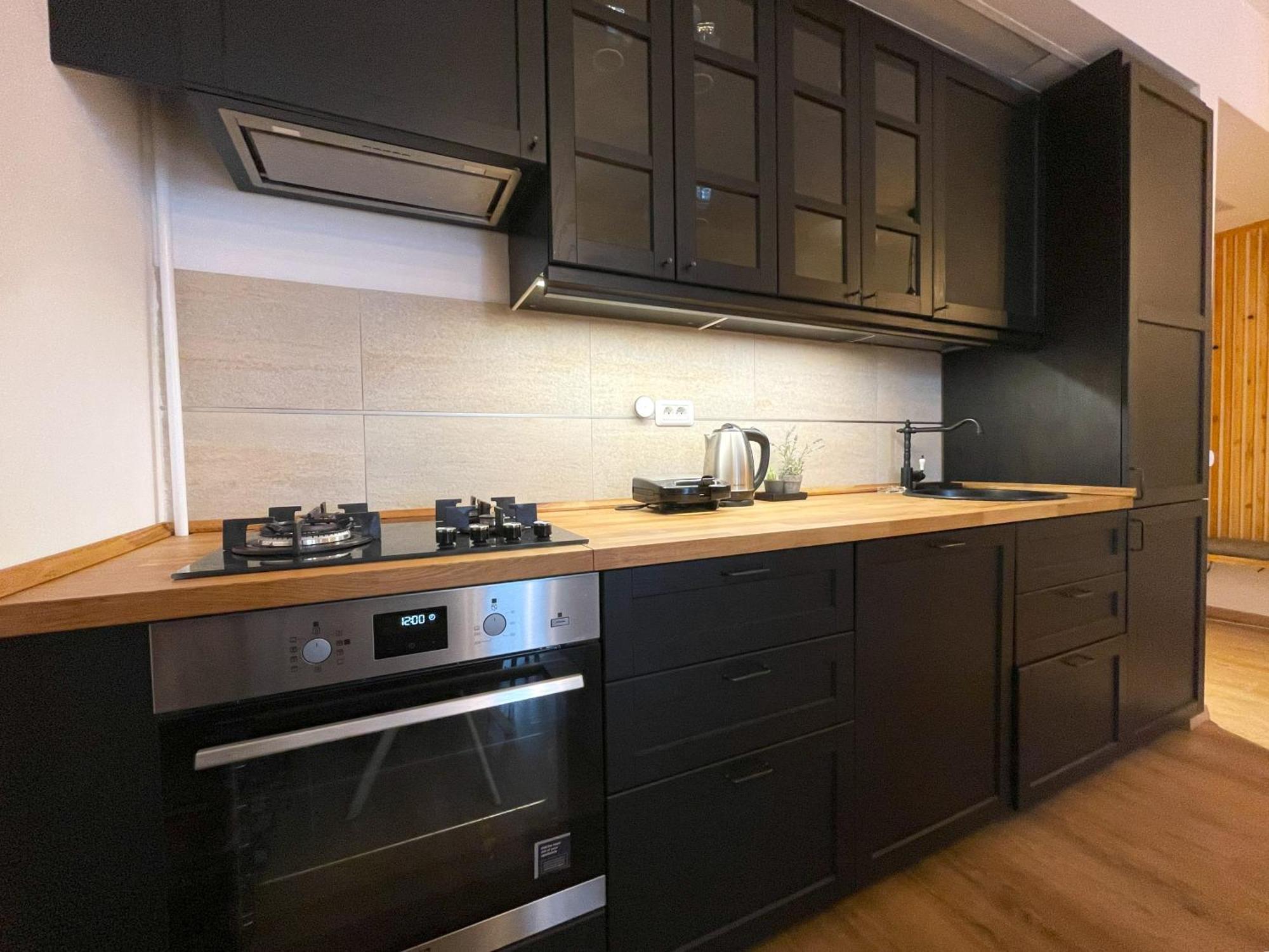 Forest Oasis Studio - Free Netflix And Disney Plus Predeal Esterno foto